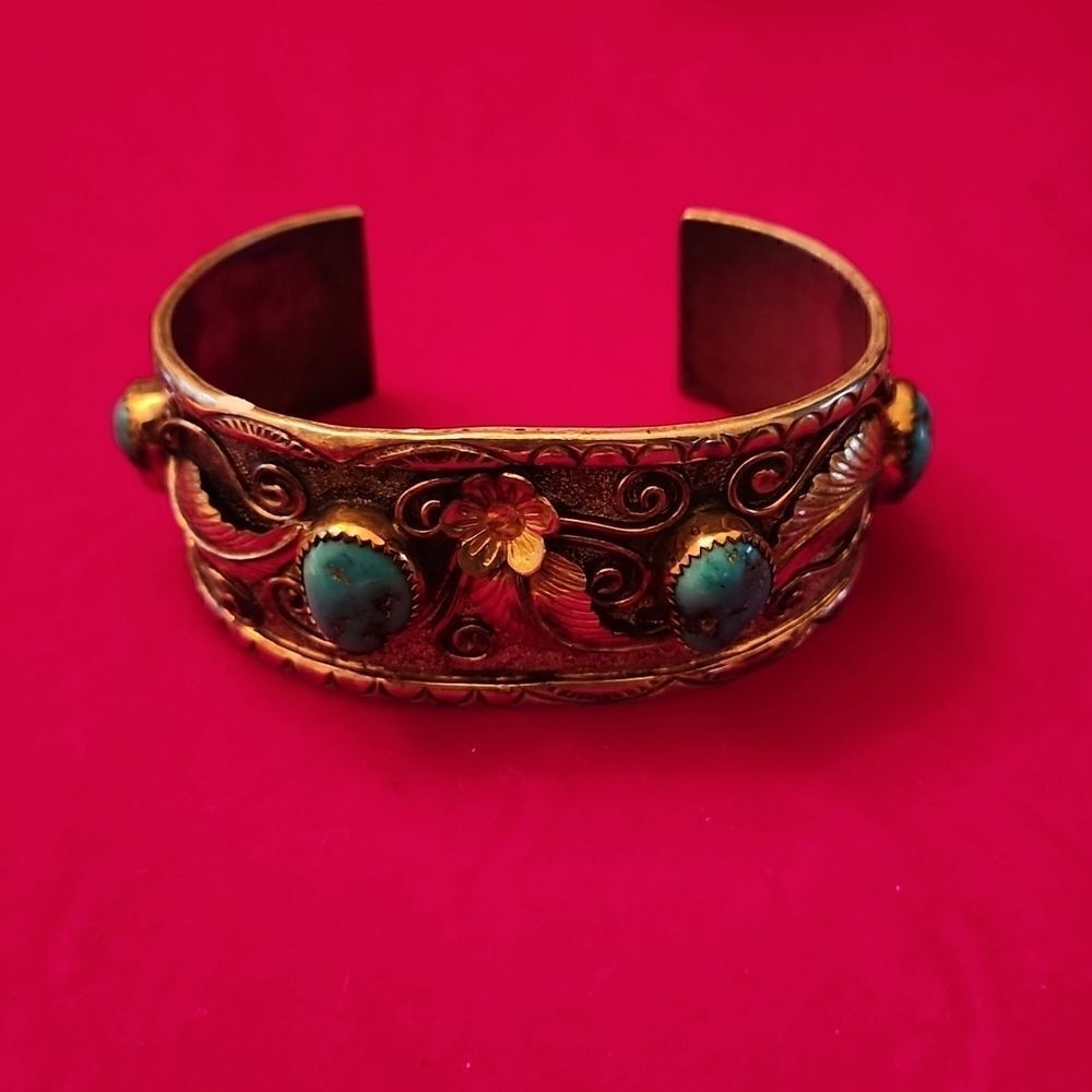 Navajo E. KING Signed Silver and Gold Opulent Vintage Cuff Bracelet - Picture 2 of 3